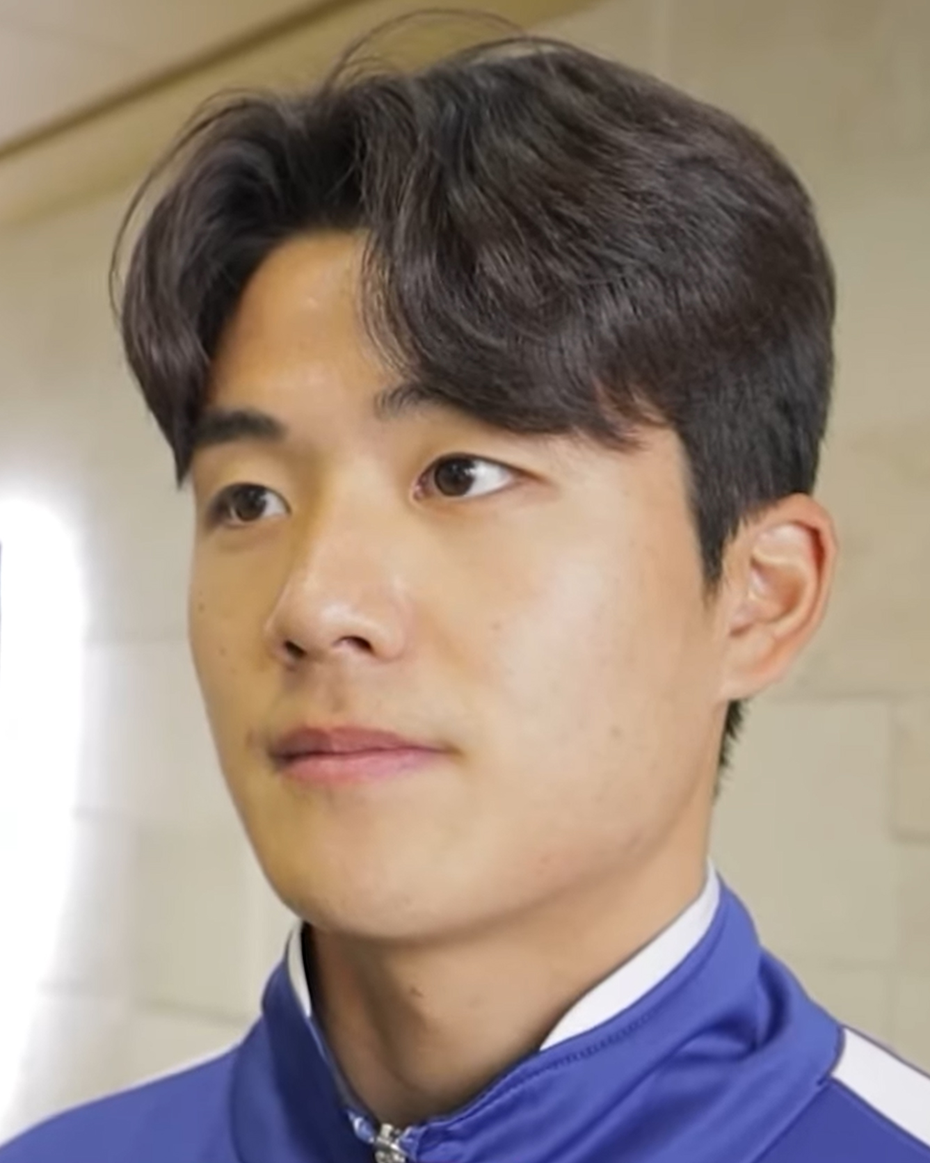 설영우